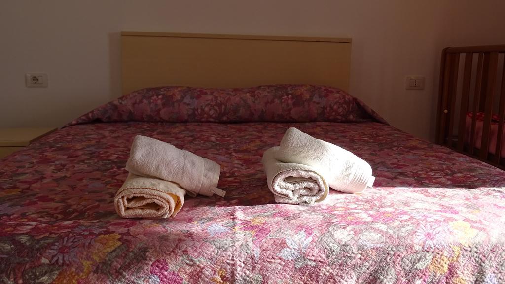 Residence Jazoj Radhimë Zewnętrze zdjęcie